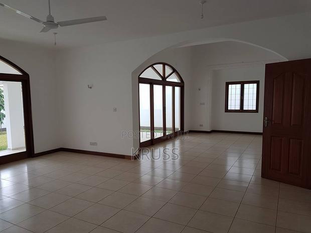 4bdrm Villa in Nyali Mkomani for rent