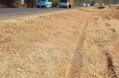 50 by 100 Plot for Sale Along Makutano-Mwea Highway