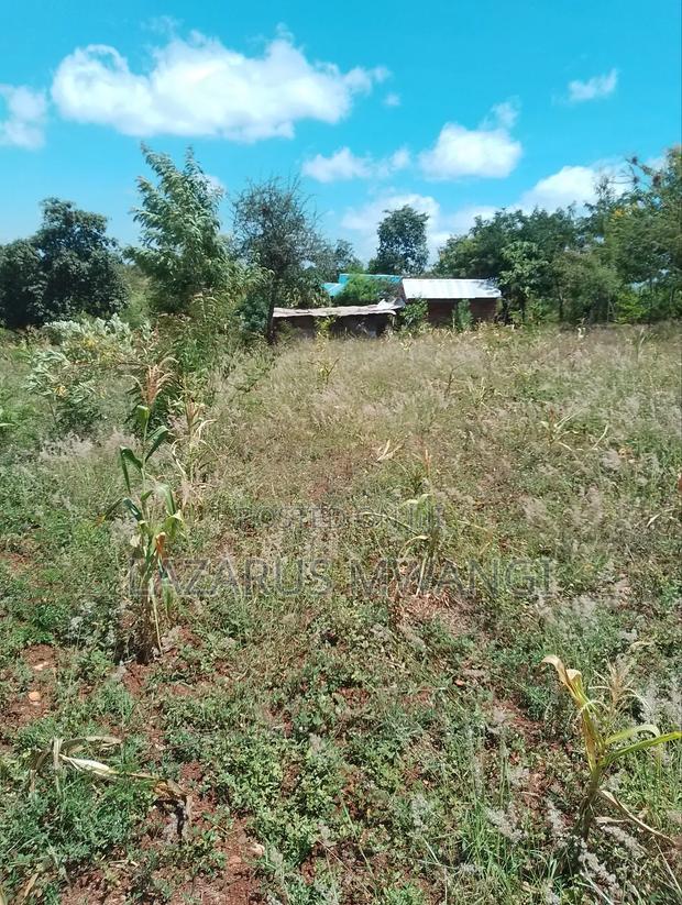 One Acre of Home for Sale at Nthingini Mwea Embu.