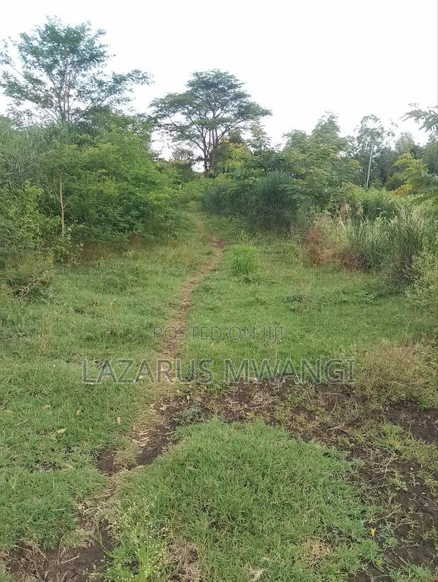 Quarter Acre for Sale at Karaba Near Karaba Health Centre
