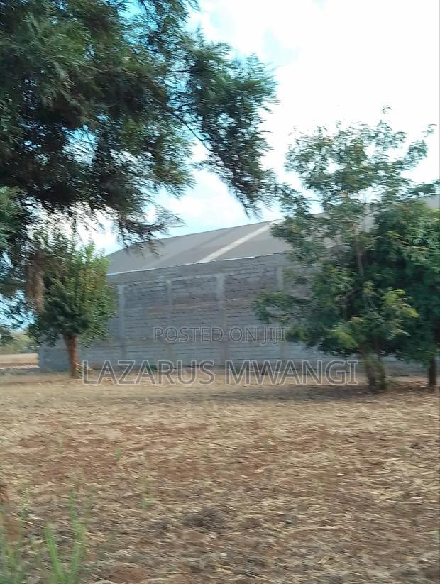 50 by 100 Plot for Sale Along Makutano-Mwea Highway