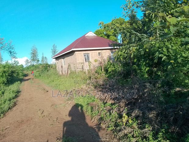 Eighth Acre Plot for Sale at Kamweli Makutano