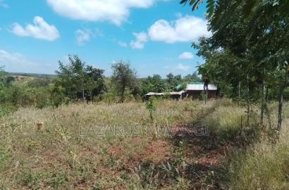 One Acre of Home for Sale at Nthingini Mwea Embu.