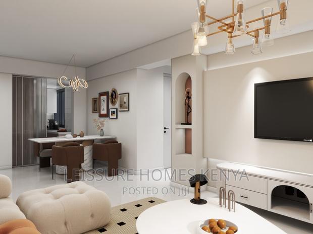 2bdrm Apartment in Gateway Mall Area for sale