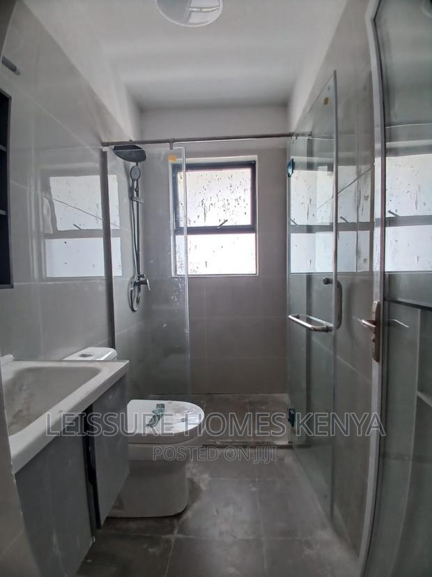 3bdrm Apartment in Gateway Mall Area for sale
