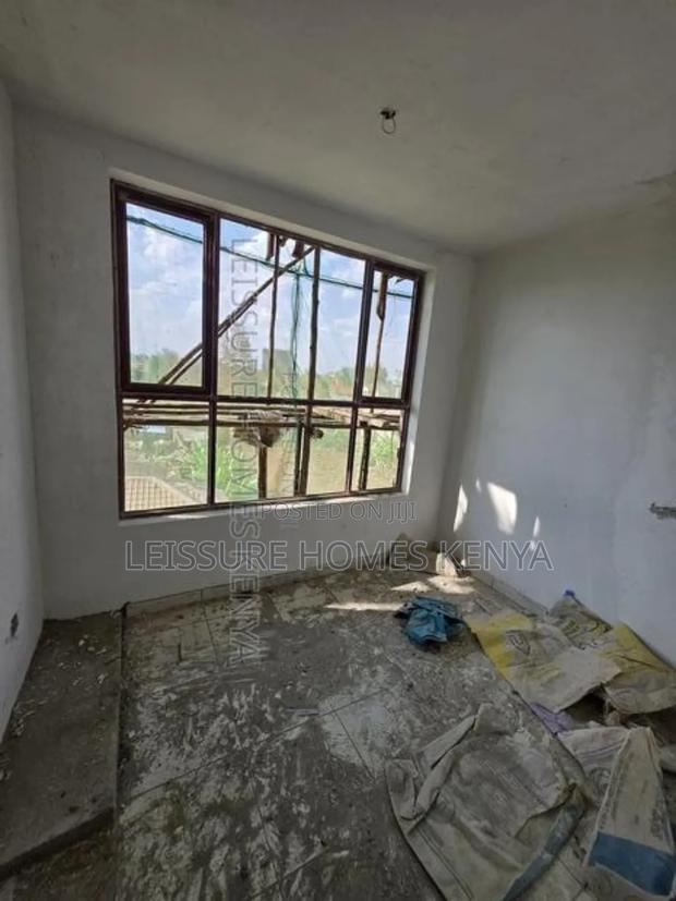 3bdrm Duplex in Thome for sale