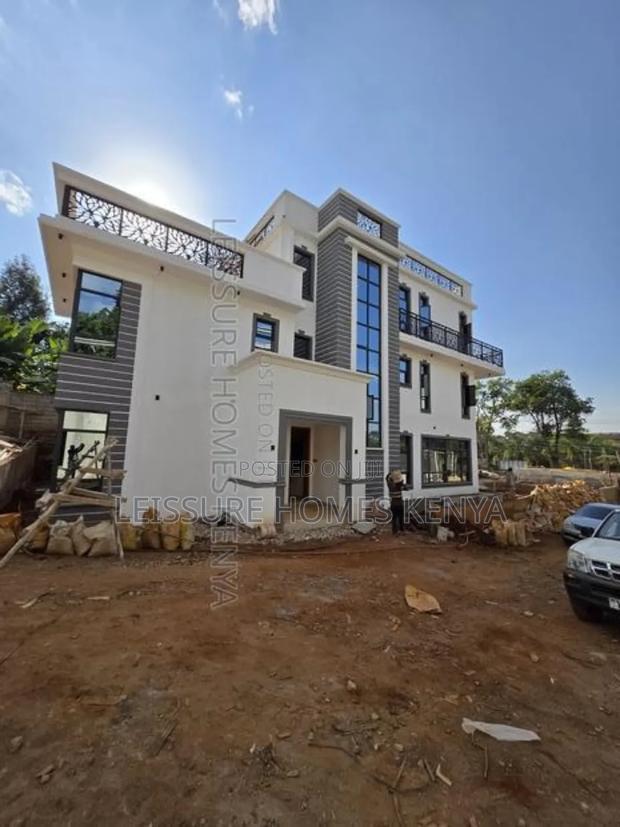 5bdrm Villa in Lavington for sale
