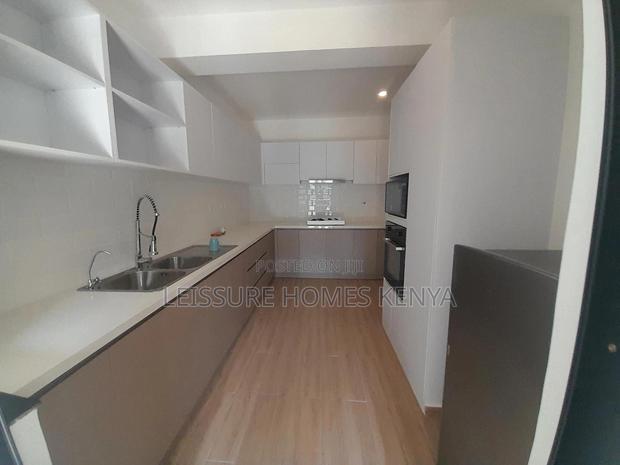 3bdrm Apartment in Lavington for sale
