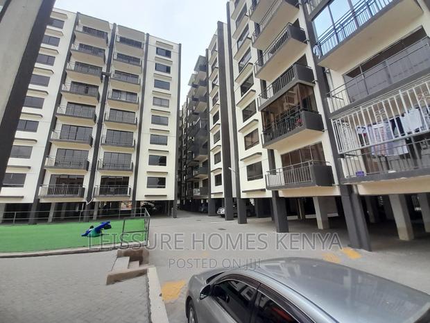 3bdrm Apartment in Gateway Mall Area for sale
