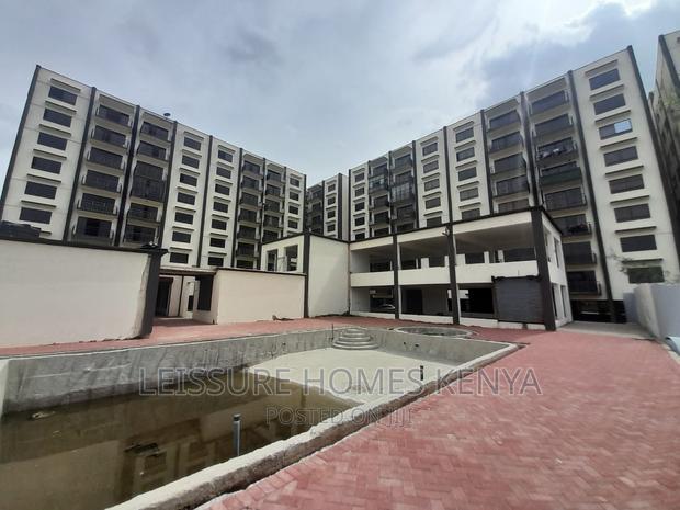 3bdrm Apartment in Gateway Mall Area for sale