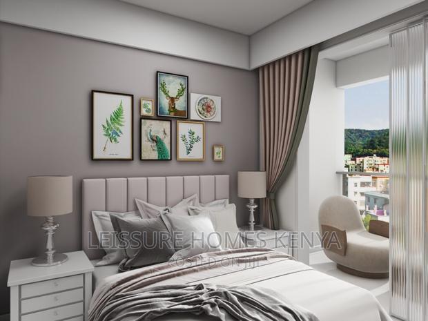3bdrm Apartment in Gateway Mall Area for sale