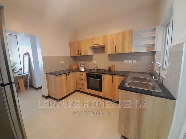 3bdrm Apartment in Gateway Mall Area for sale