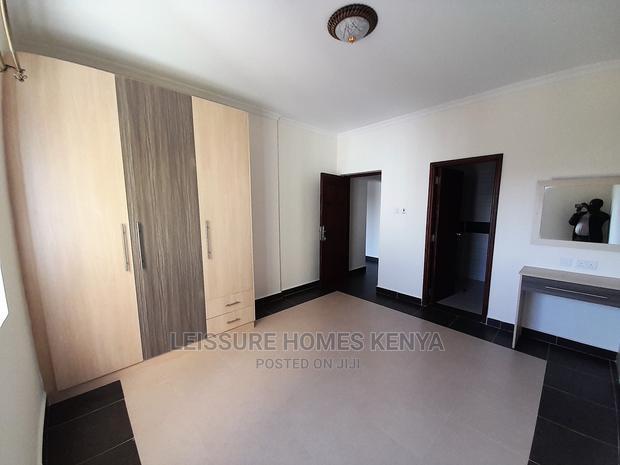 2bdrm Apartment in Lavington for sale