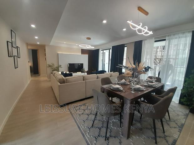 3bdrm Apartment in Gateway Mall Area for sale