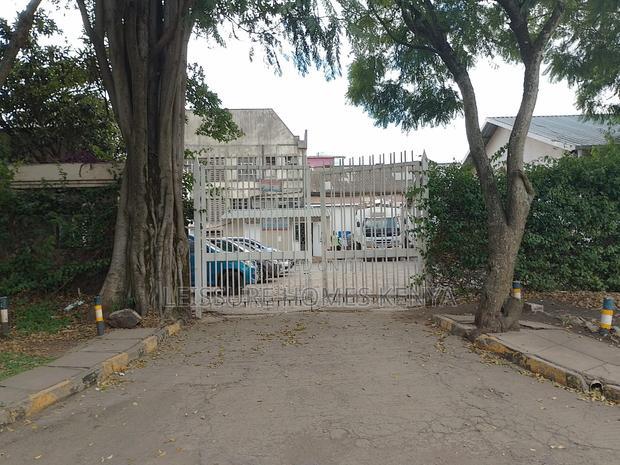 Prime Commercial Property in Industrial Area