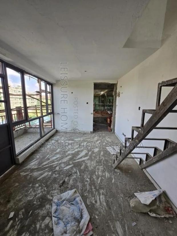 3bdrm Duplex in Thome for sale