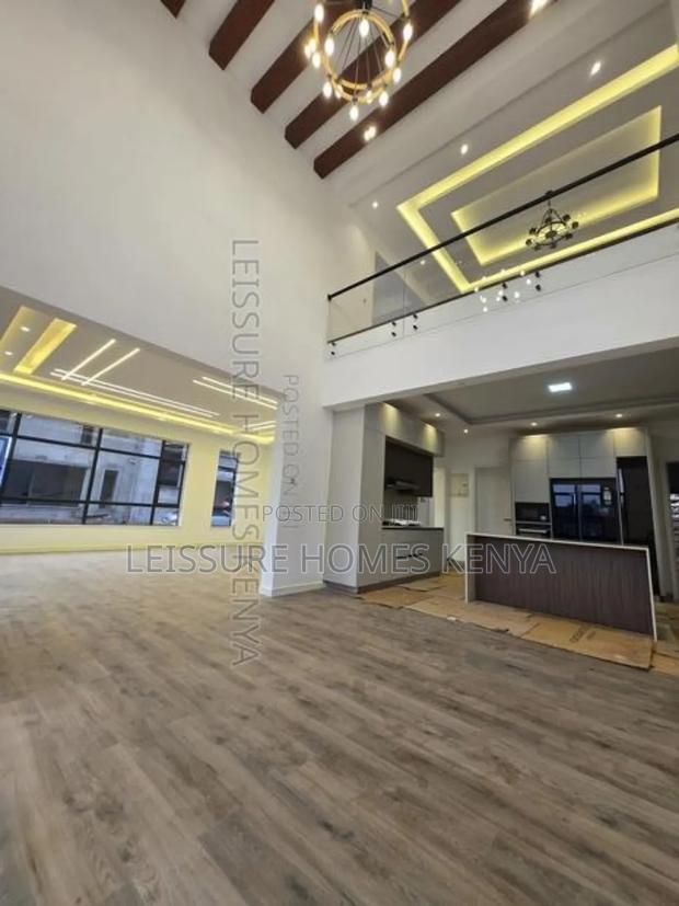 5bdrm Villa in Lavington for sale