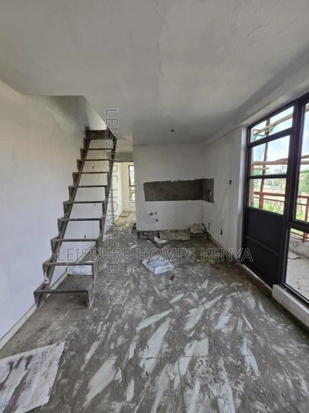 3bdrm Duplex in Thome for sale