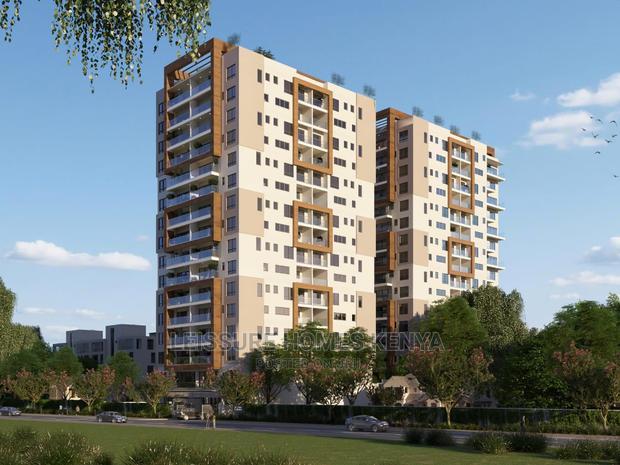 5bdrm Duplex in Parklands/Highridge for sale