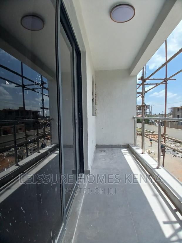 3bdrm Apartment in Gateway Mall Area for sale