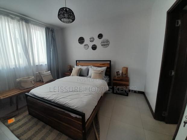 2bdrm Apartment in Gateway Mall Area for rent