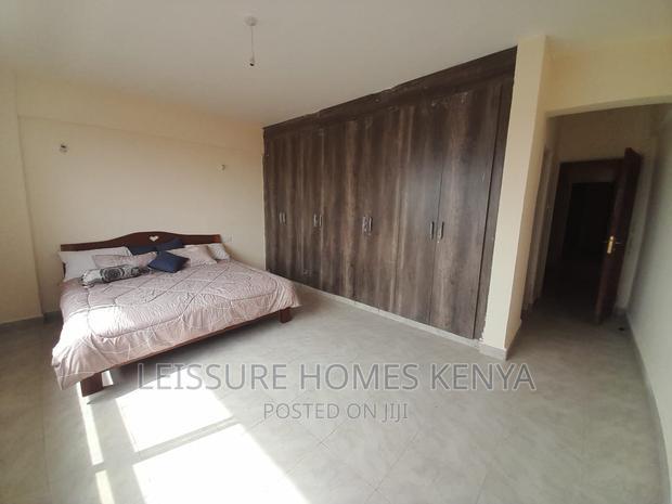 3bdrm Apartment in Gateway Mall Area for sale