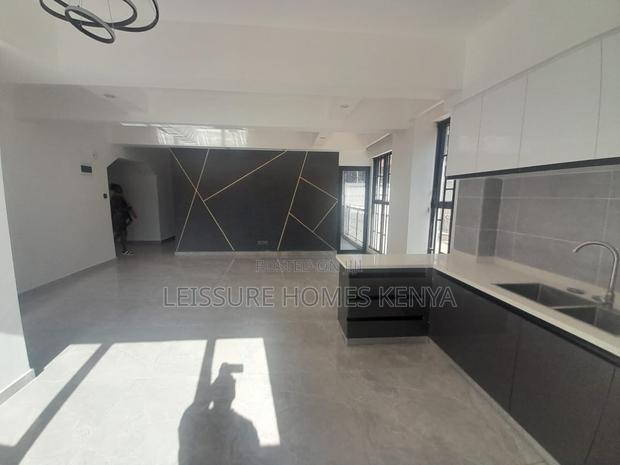 3bdrm Apartment in Lavington for sale