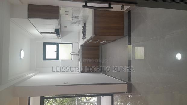2bdrm Apartment in Valley Arcade for rent