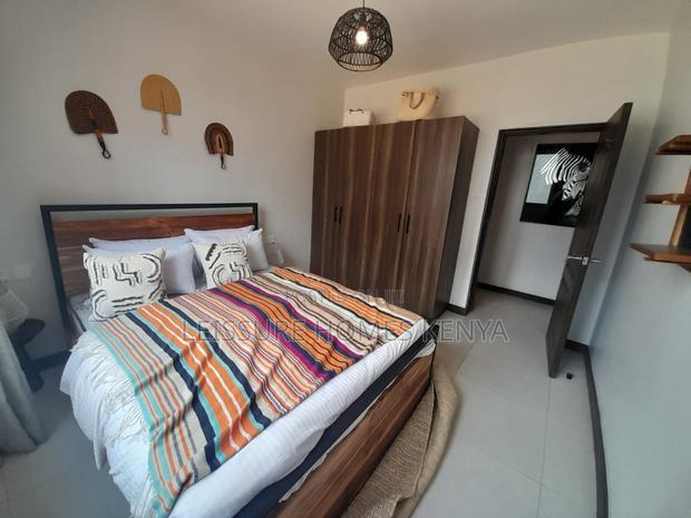 3bdrm Apartment in Gateway Mall Area for rent
