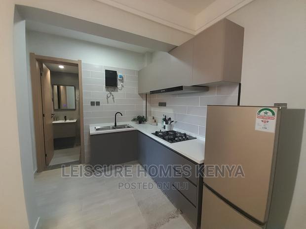 One Bedroom Modern Apartment