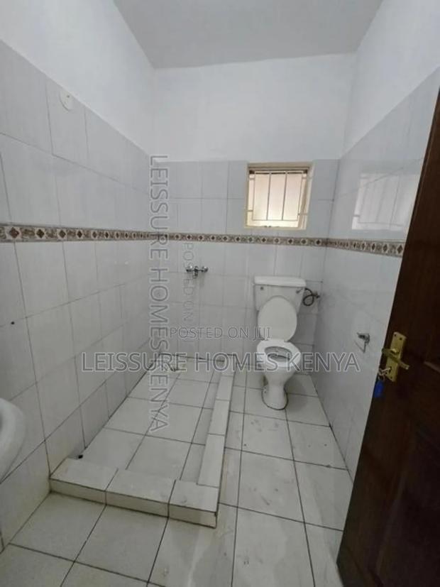 6 Bedroom Commercial Offices on One Acre