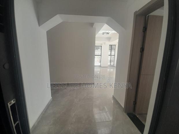 3bdrm Apartment in Lavington for sale