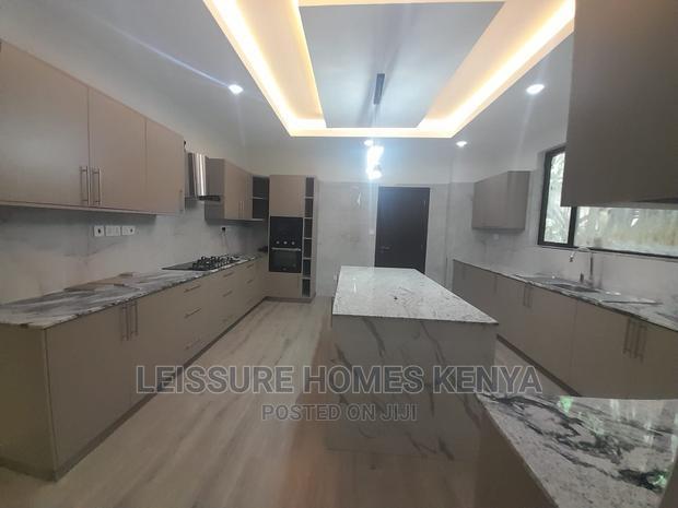 Stunning 5 Bedroom Duplexes