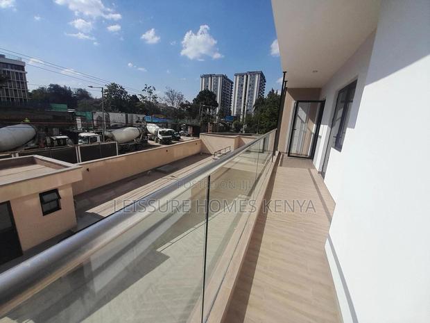 3bdrm Apartment in Lavington for sale