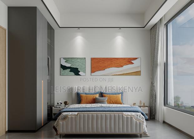 Studio Apartment in Roysambu for sale