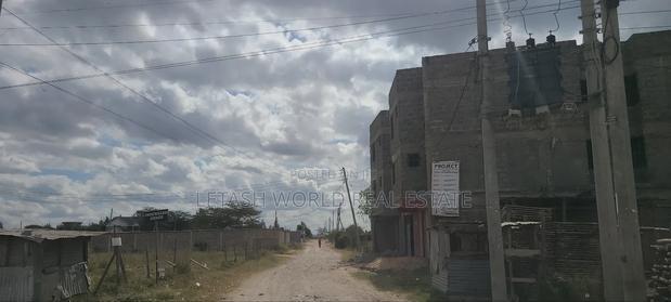Good Price for a Plot 500mtrs From the Highway