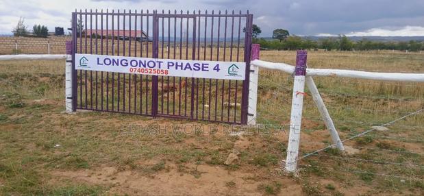 Located Just 700m From The Highway