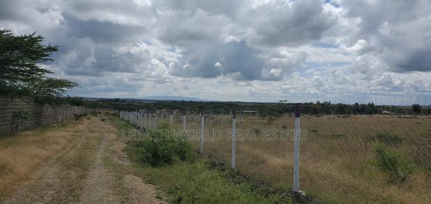 Kitengela Plains 2 Going for 1.49m 500mtrs From Highway