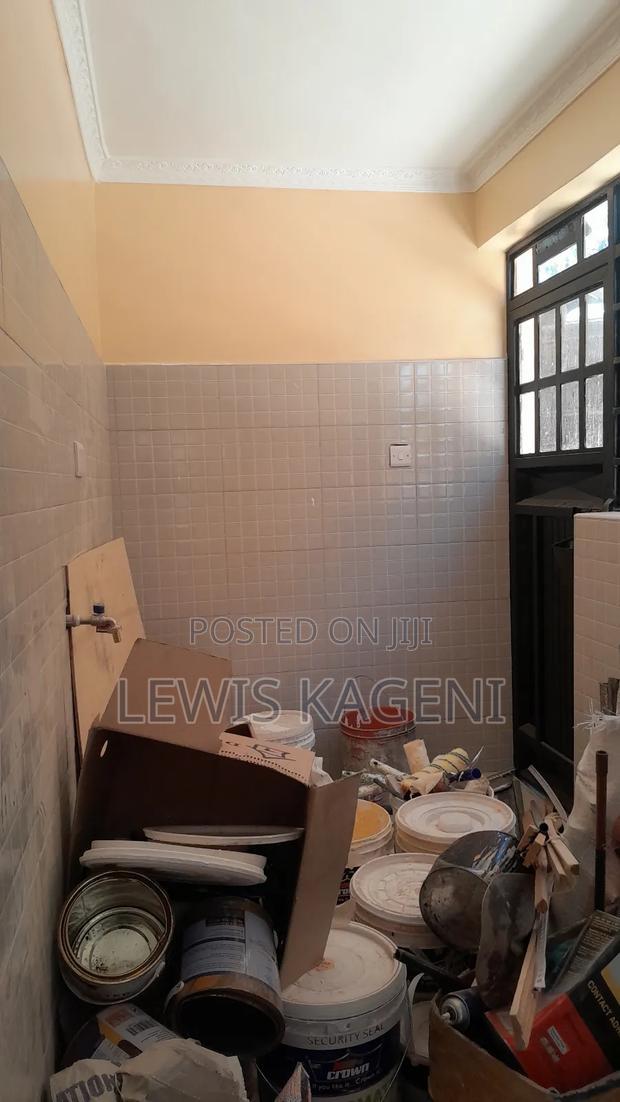 5bdrm Duplex in Kimunyu, Kenyatta Road / Theta for sale