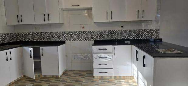 5bdrm Maisonette in Kamakis for rent
