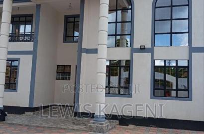 4bdrm Maisonette in Ngoingwa for rent