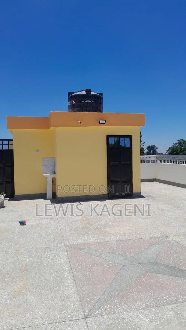 5bdrm Duplex in Kimunyu, Kenyatta Road / Theta for sale