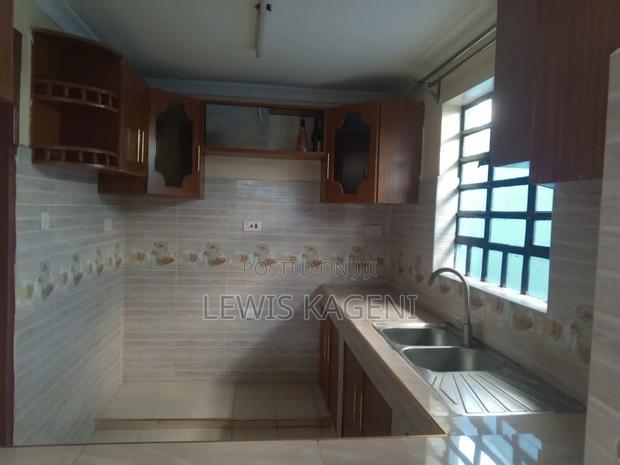 4bdrm House in Murram, Kenyatta Road / Theta for rent