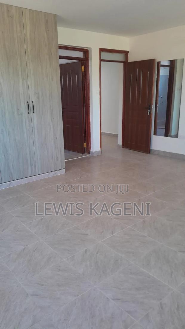 5bdrm Duplex in Kimunyu, Kenyatta Road / Theta for rent