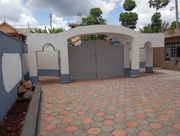 4bdrm Maisonette in Ngoingwa for rent