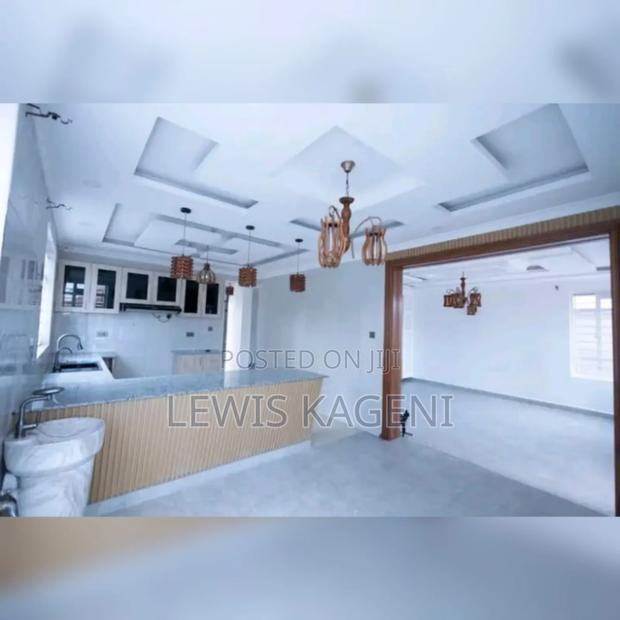 4bdrm Maisonette in New Rain, Kenyatta Road / Theta for rent