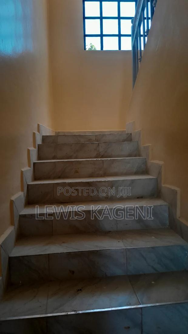5bdrm Duplex in Kimunyu, Kenyatta Road / Theta for sale