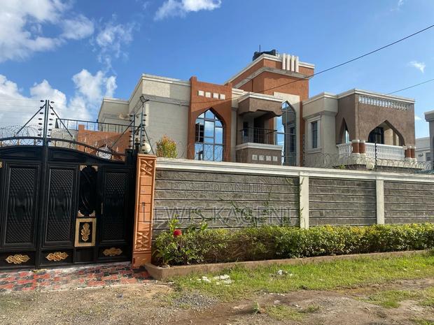 7bdrm Maisonette in Utawala for rent