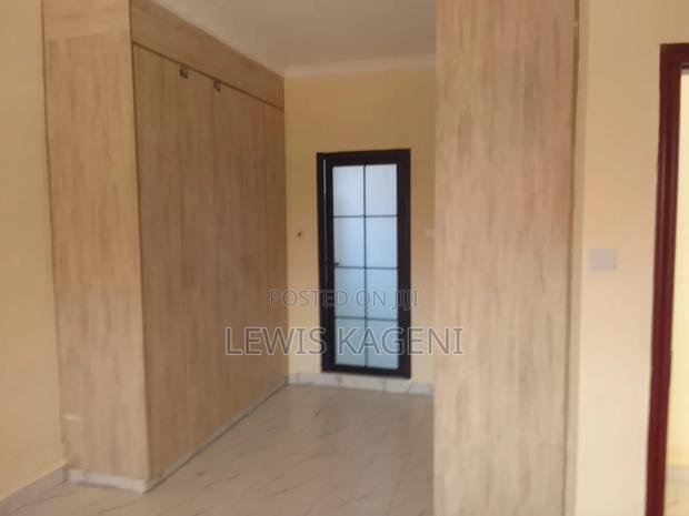 4bdrm Bungalow in New Rain, Kenyatta Road / Theta for rent