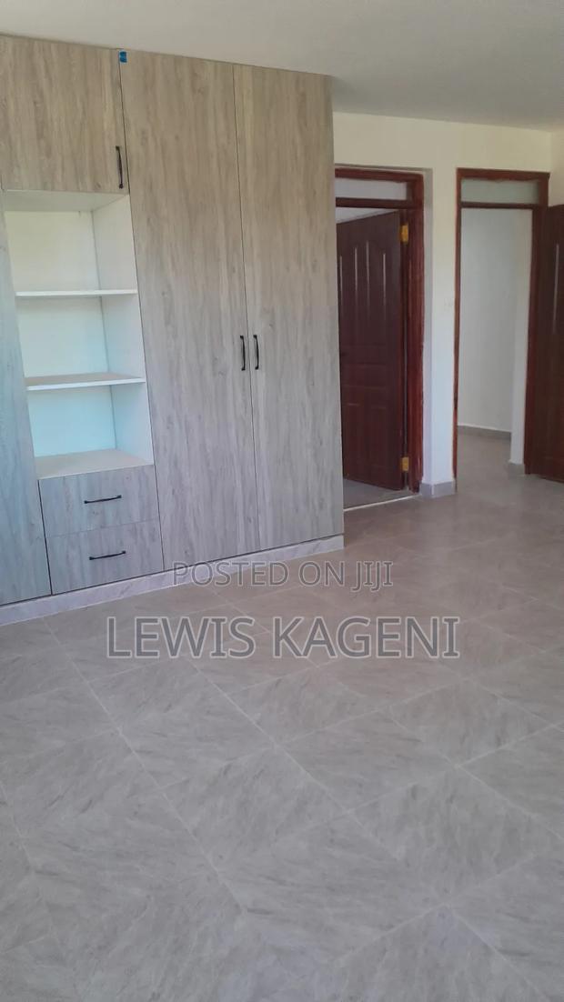 5bdrm Duplex in Kimunyu, Kenyatta Road / Theta for rent
